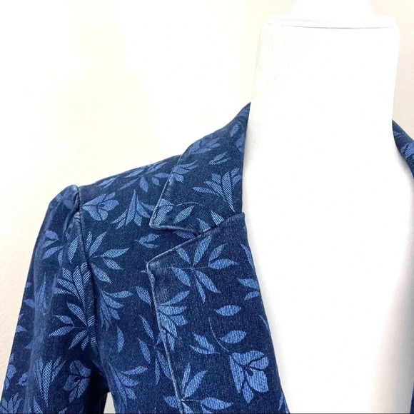 Draper James Floral Denim Blazer - NWT - Reese Witherspoon Preppy Jacket - Picture 4 of 10